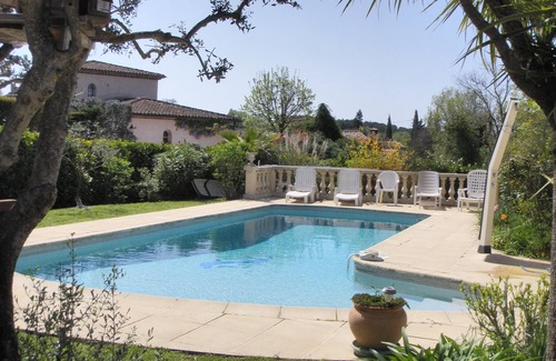Mouans-Sartoux Apartment | F2 rental on the ground floor