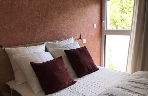 Pont-de-Poitte House | F3 (70m2): Cottage with breathtaking views of the Ain and Vouglans