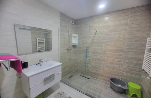 Hai Menaouer Apartment | F3 haut standing