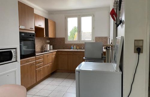 Lognes Apartment | F3 - Séjour Paris + Disneyland - 37bd Segrais Lognes