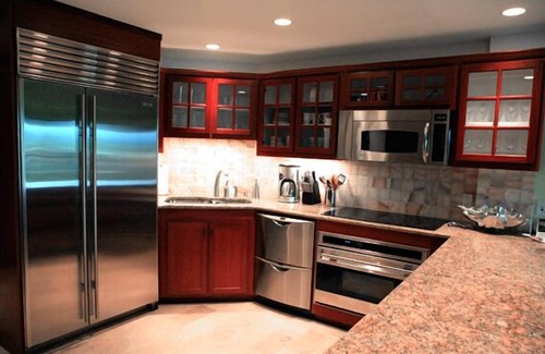 Wailua Condo | F303 - 2 Bedroom Garden Value Suite in Kapaa - Steps from the Water! AC Comfort!