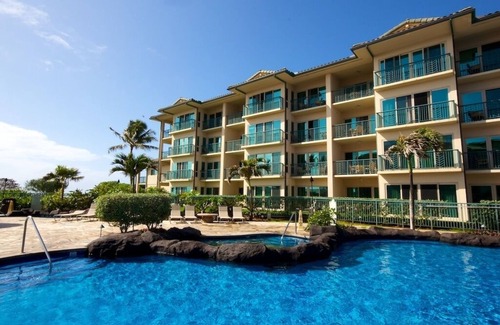 Wailua Condo | F303 - 2 Bedroom Garden Value Suite in Kapaa - Steps from the Water! AC Comfort!
