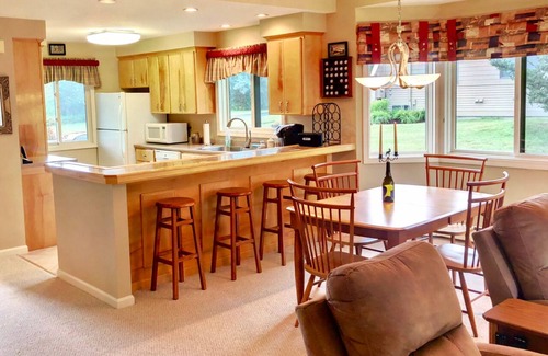 Bretton Woods House | F48 Modern home with AC within walking distance of golf course and Mt Washington Hotel