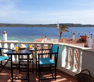 Fornells Apartment | F76. Vistas al mar en Fornells!