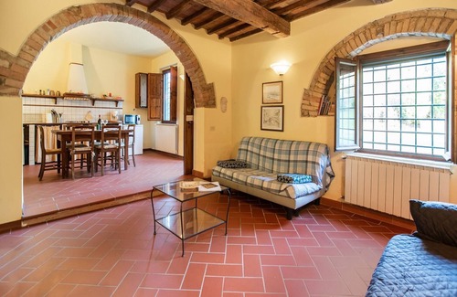 San Casciano in Val di Pesa House | Farmhouse in Tuscany with Vineyards