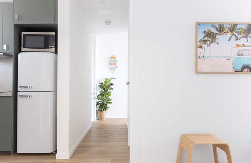 Gold Coast Apartment | Fab Beachfront 2 Brm Apt in the Heart of Surfers