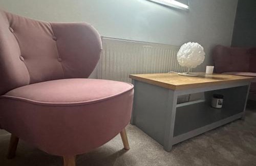 London Borough of Hounslow Apartment | Fab flat