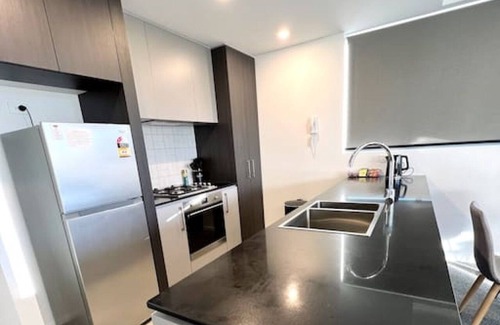 Phillip Apartment | Fab in Phillip - 2bd 2bth Apt