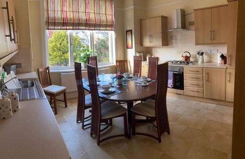 Southport Apartment | Fab Seaside Pad(2)