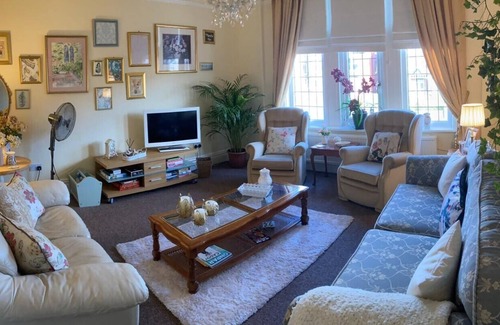 Southport Apartment | Fab Seaside Pad(2)