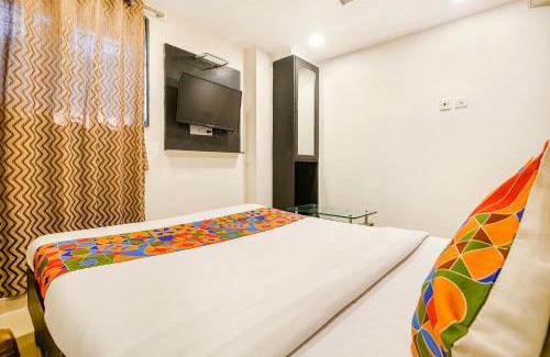 Mumbai Hotel | FabExpress Accore Inn