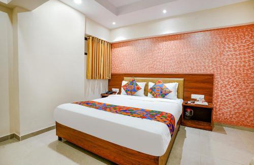 Andheri Hotel | FabExpress Alive - Nr Juhu Beach