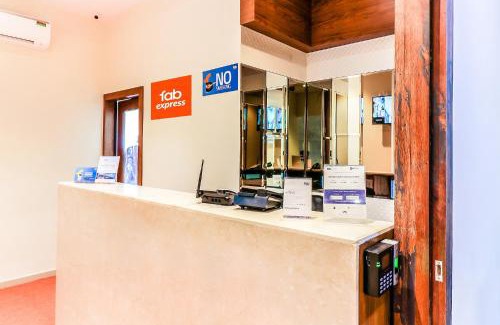 Marol Hotel | FabExpress Ascot International - Nr Mumbai International Airport