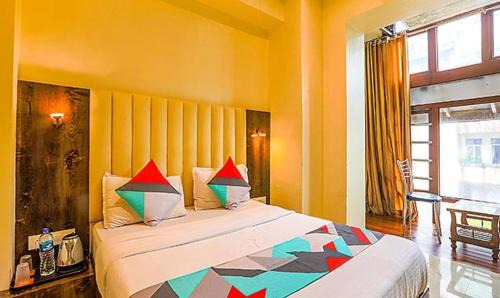 Wellington Pier Hotel | FabExpress Gateway Inn - 700m from Gateway of India
