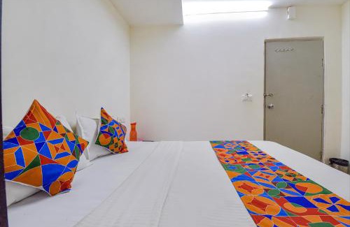 Ahmedabad Hotel | FabExpress Himalaya Inn
