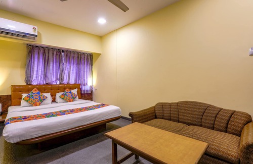 Vile Parle East Hotel | Fabexpress Jayshree
