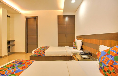Kalkaji Hotel | FabExpress Le Grand