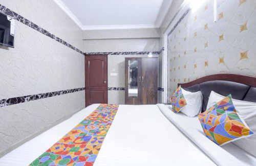 Perambur Purasavakam Hotel | FabExpress Le Royal Inn