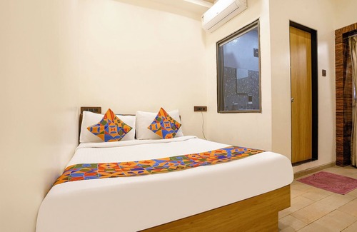 Jogeshwari West Hotel | Fabexpress Malali Residency