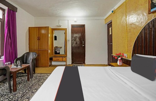 Aleo Hotel | FabExpress Mountain Inn