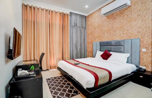 Gurugram Hotel | FabExpress Next Home - Nr IMT Chowk Manesar