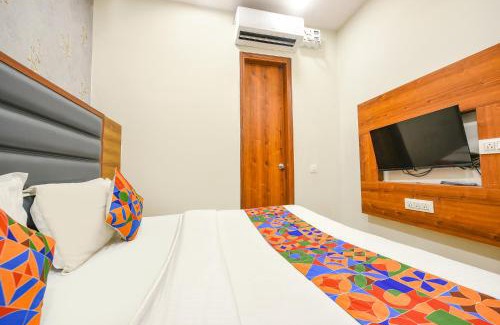 Ludhiana Hotel | FabExpress Royal MG