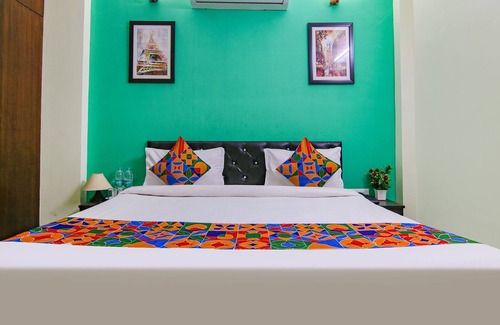Sector 70 Hotel | Fabexpress Rumaisa Residency