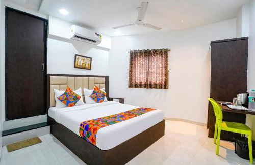 Mumbai Hotel | FabExpress Shahi Palace - Nr - Mumbai International Airport