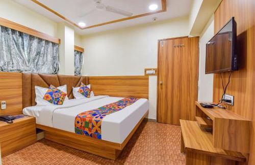 Navrangpura Hotel | FabExpress Silver Inn