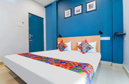 Nanganallur Hotel | FabExpress Silver Palace