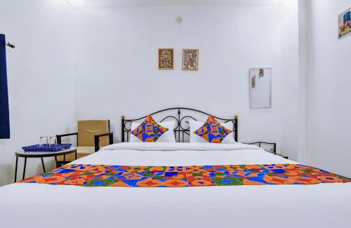 Gayariawas Hotel | FabExpress Sky Stay