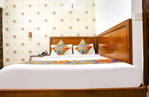 Paharganj Hotel | Fabexpress Station Ii