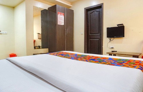 Pune Hotel | Fabexpress Sun N Shine