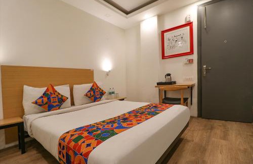 New Delhi Hotel | FabExpress The Chaitanyas Rohini sec 18