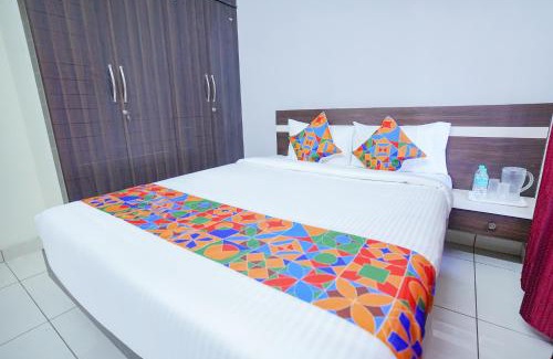 Chennai Hotel | FabExpress Town Space Apartment - Nr Saravana Stores, Porur