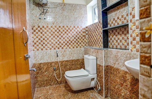 Vadapalani Hotel | Fabexpress U Hotel