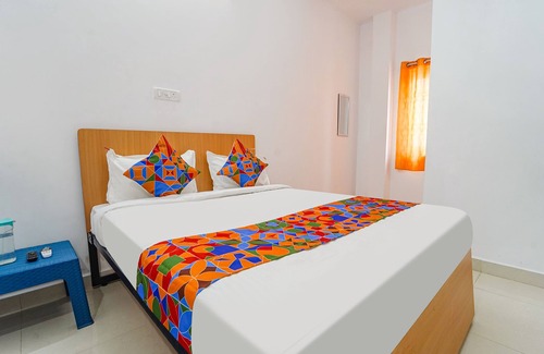 Ambattur Hotel | Fabexpress Vinayak Residency