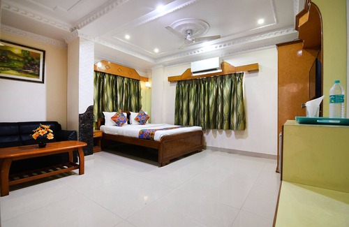 Mukundapur Hotel | Fabexpress Wild Orchid