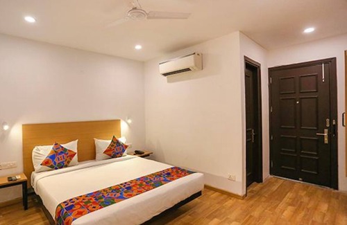 Pashim Vihar Hotel | FabHotel A One Paschim Vihar