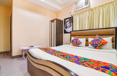 Sector 1 Hotel | Fabhotel Aayash