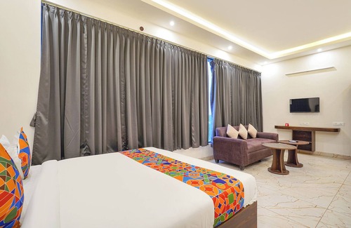 Marathahalli Hotel | FabHotel Airport Stay Inn - Near Kempegowda Airport