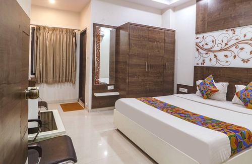 Madhurawada Hotel | Fabhotel Ak Grand