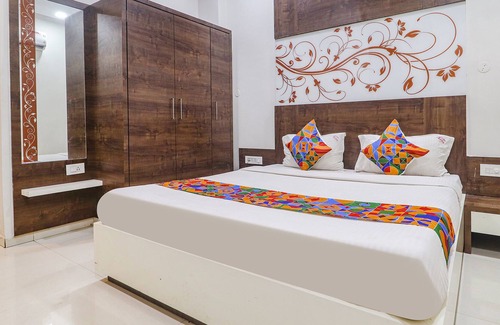 Madhurawada Hotel | Fabhotel Ak Grand