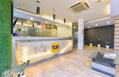 Adarsh Nagar Hotel | FabHotel Apex Intercontinental - Raja park