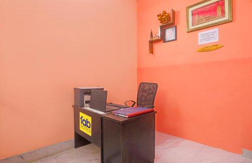 Kakarmatha House | FabHotel Baba Guest House