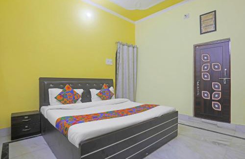 Kakarmatha House | FabHotel Baba Guest House