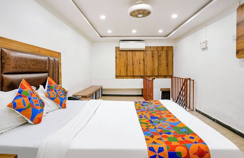 Goregaon East Hotel | Fabhotel Babas Residency