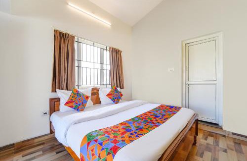 Kandal Hotel | FabHotel Bala Garden - Nr Ooty Toy Train Tourist Park
