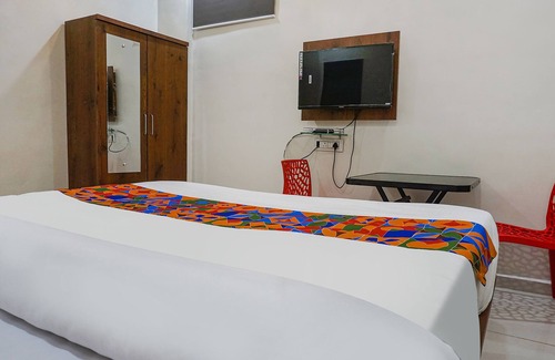 Pune Hotel | FabHotel Bliss Executive - shaniwar wada
