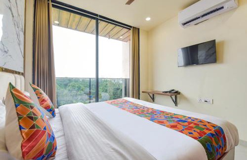 Malviya Nagar Hotel | FabHotel Blooming Beds Pearl